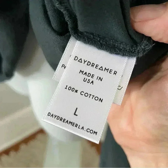 NEW Daydreamer AC/DC Longsleeve Graphic Band Tee size Large - Picture 6 of 9